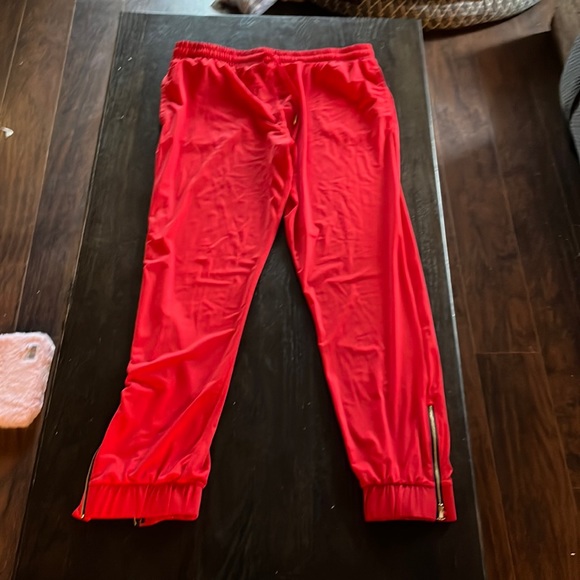 ZYIA Active Red everywhere Zipper jogger - Picture 1 of 1